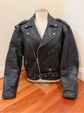 VTG 90s Unik Black Leather Moto Bomber Jacket with Belt